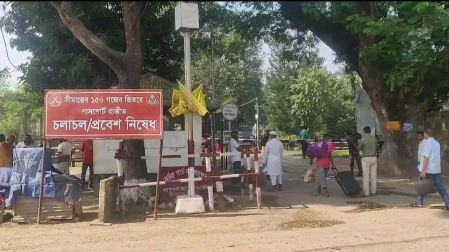 হিলি স্থলবন্দরে আমদানি-রপ্তানি বন্ধ